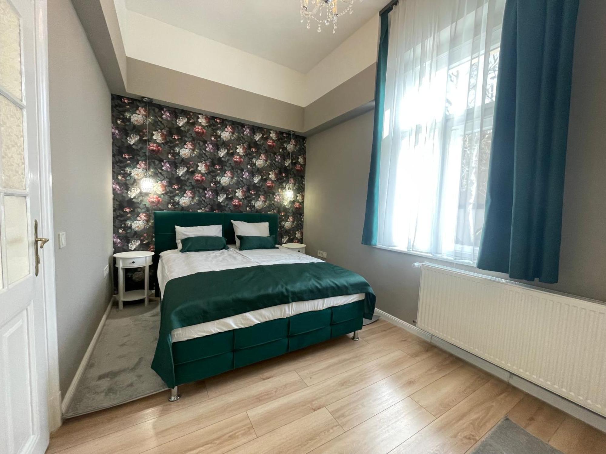 Casa Rosa Apartmanok Έγκερ Εξωτερικό φωτογραφία